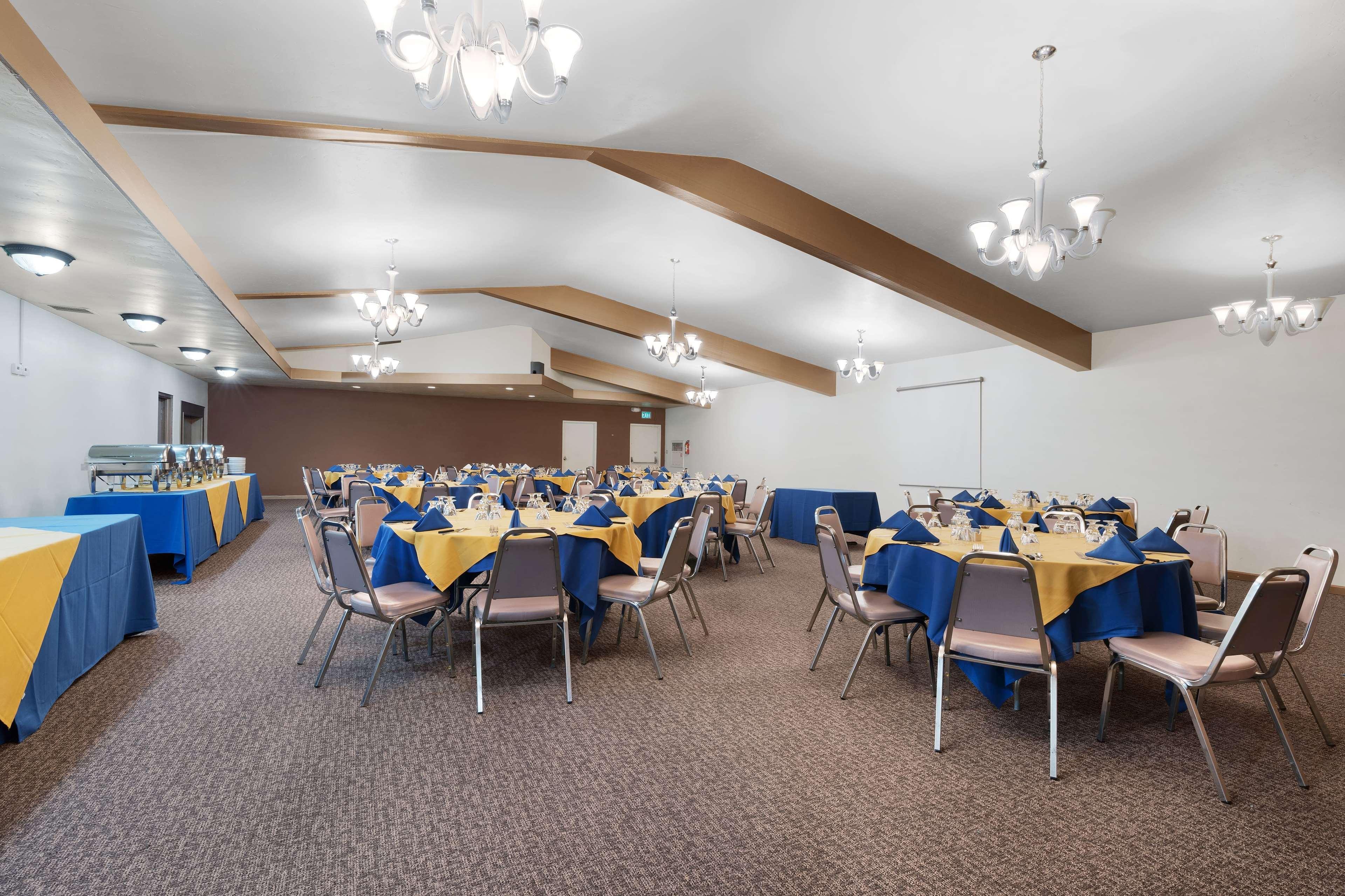 Ramada By Wyndham Holtville Exterior foto